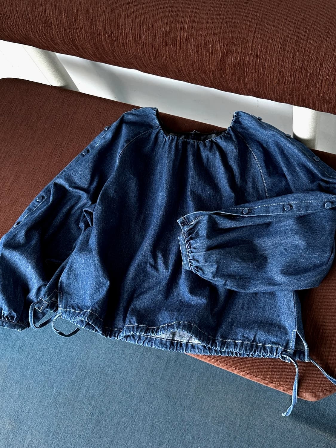 Design button sleeve cropped denim P/O 상품이미지1
