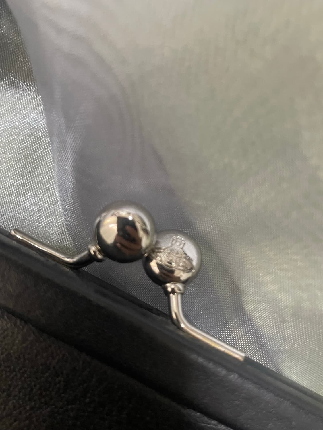 비비안웨스트우드 첼시백 블랙 / 제니가방 상품이미지4