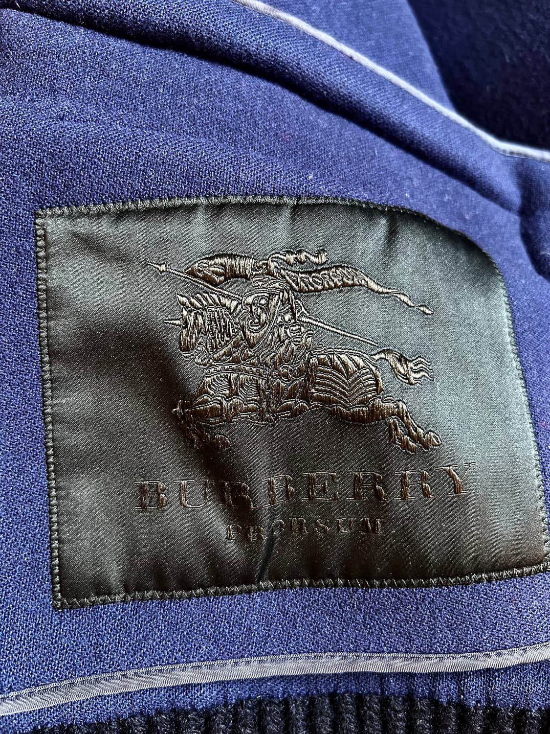 버버리 프로섬 가죽 봄버 자켓 상품이미지8