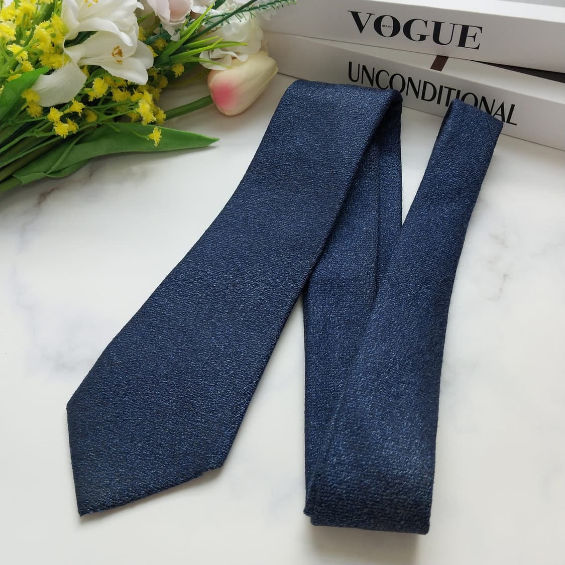 에스 티 듀퐁 네이비 솔리드 슬림 넥타이 7.5cm B등급 K922
 상품이미지5