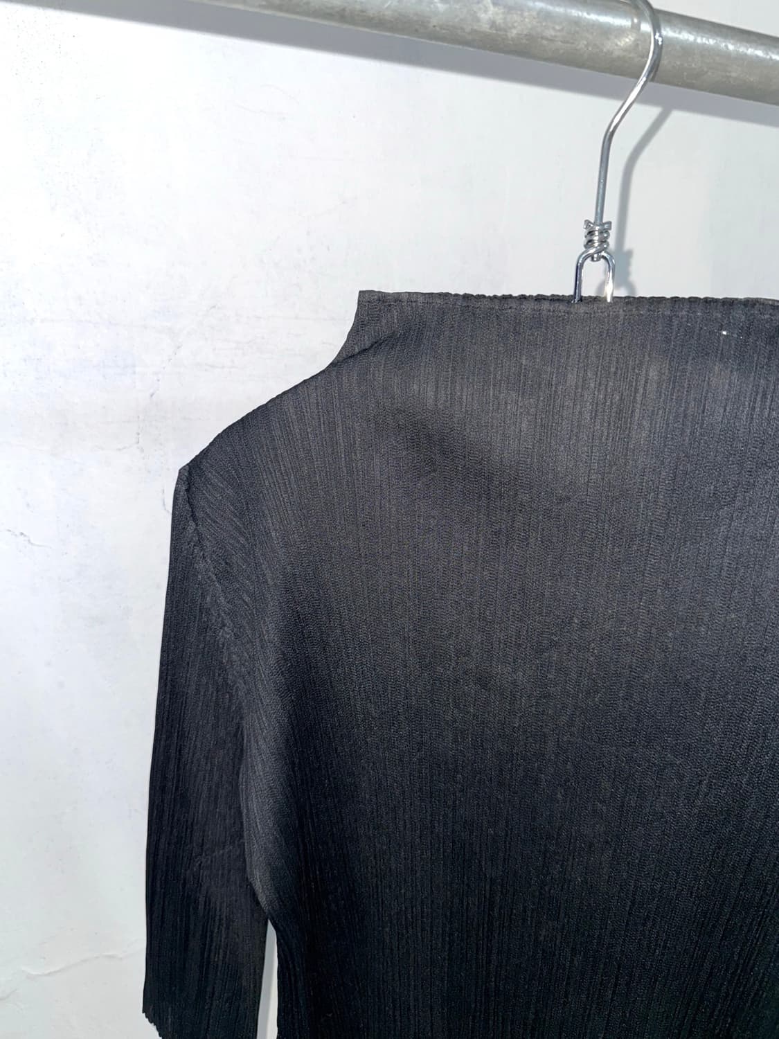 Pleats Please Black Pleated Top 상품이미지9