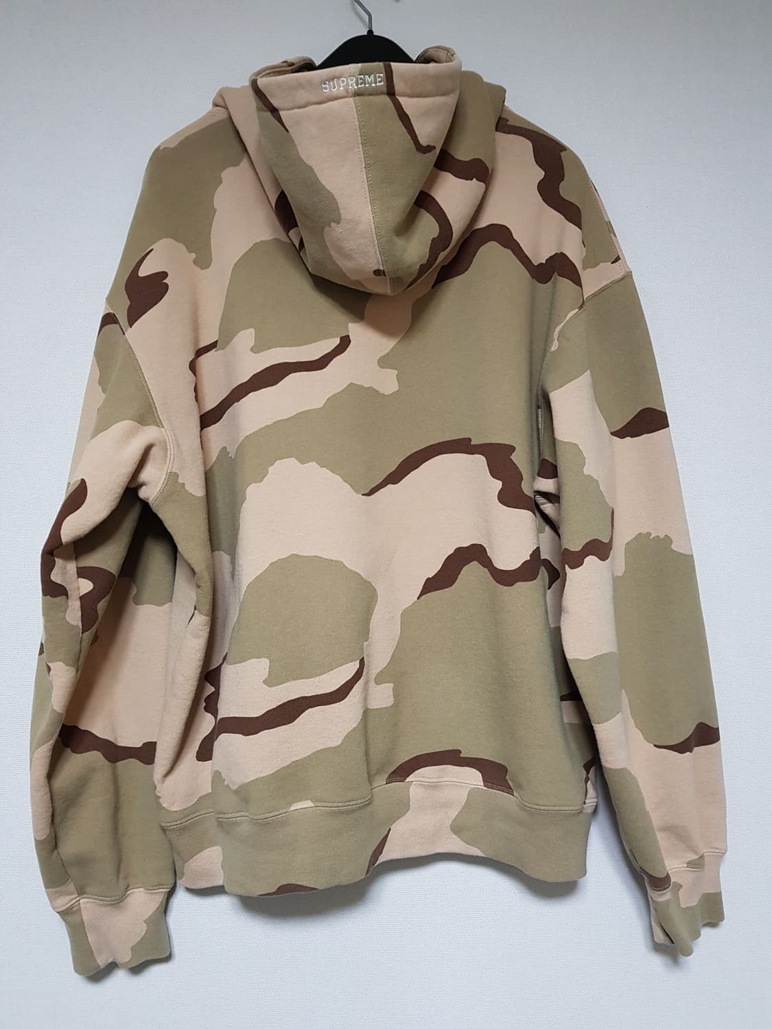 슈프림 S로고 후드 티셔츠 데저트 카모 24SS 상품이미지3