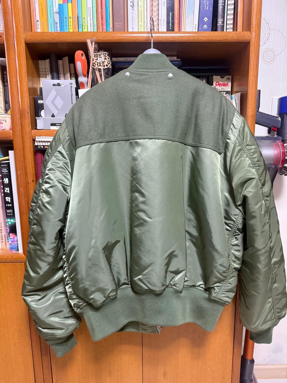 알파X글로버올 ma-1 항공자켓 L사이즈 팝니다. 상품이미지6