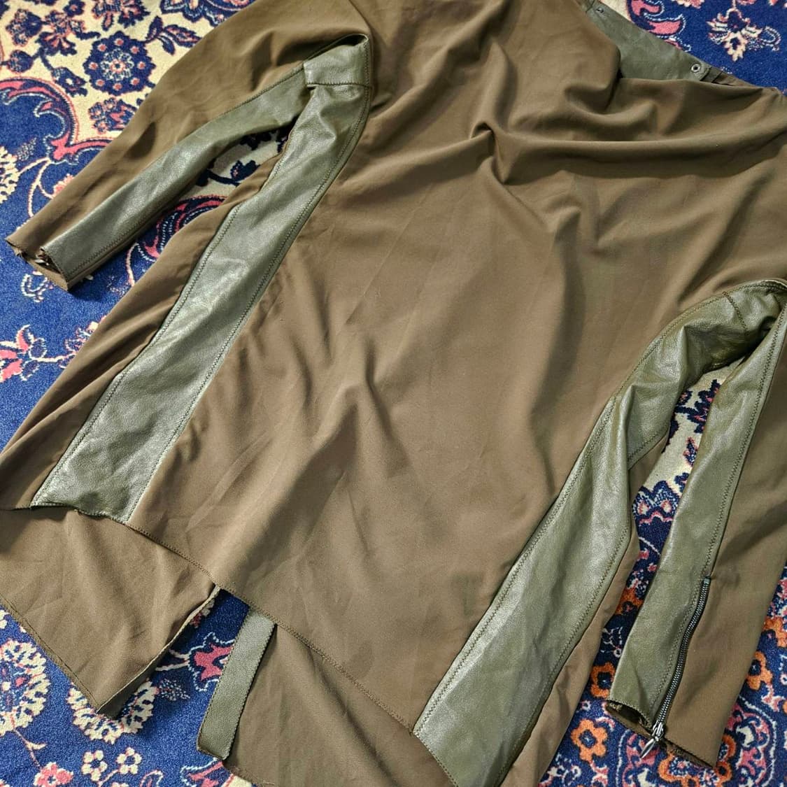 랑방 컬렉션(Lanvin) 카키 양가죽 견 레이어드 블라우스 상품이미지5