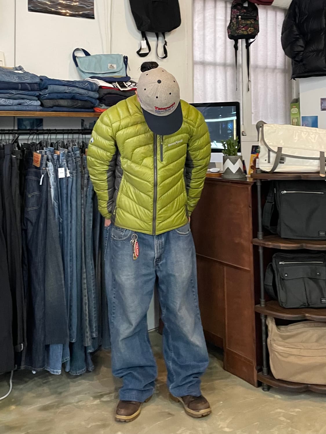 몽벨 구스다운 경량패딩 XL 상품이미지1