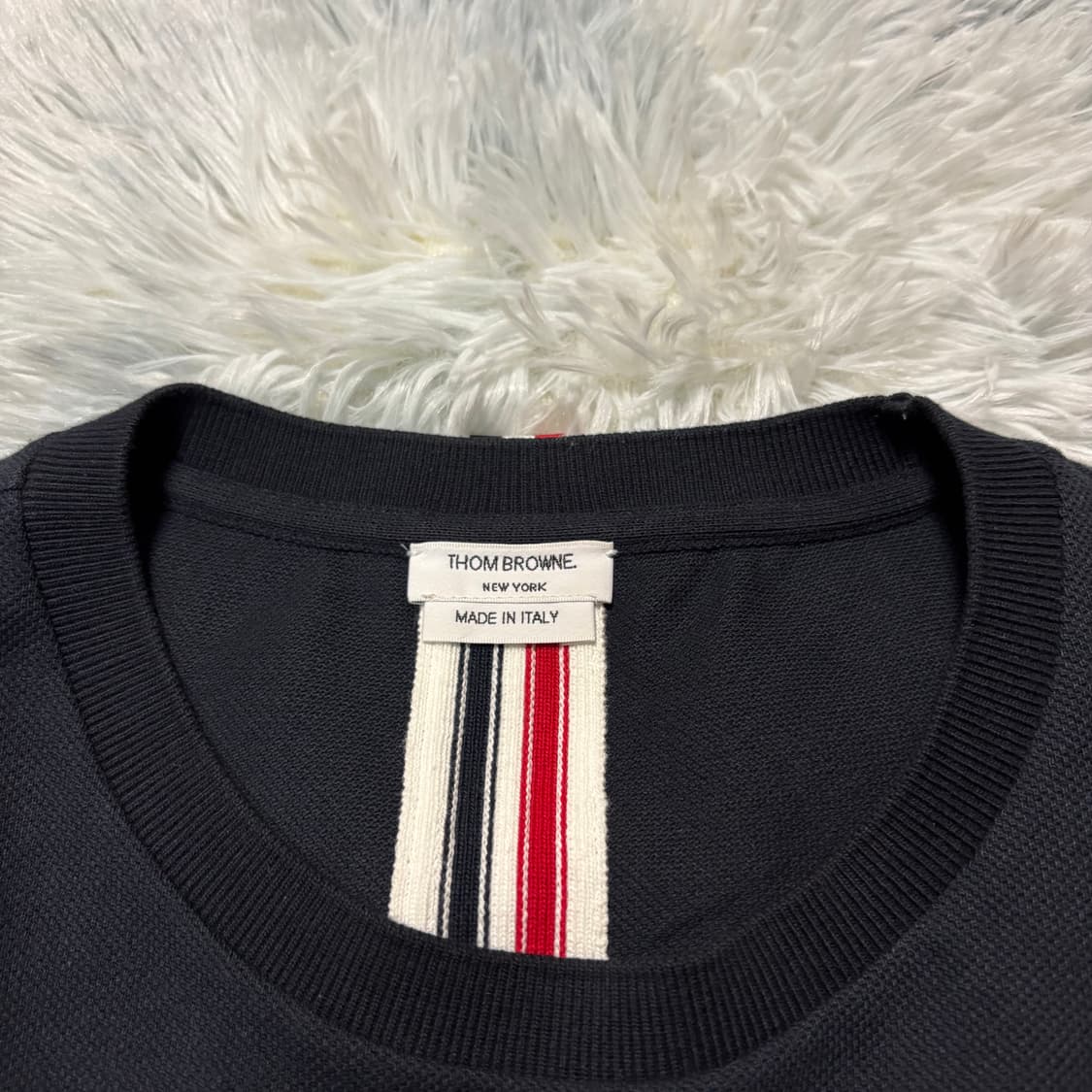 [2 Size] 톰브라운 백삼선 반팔티 상품이미지5