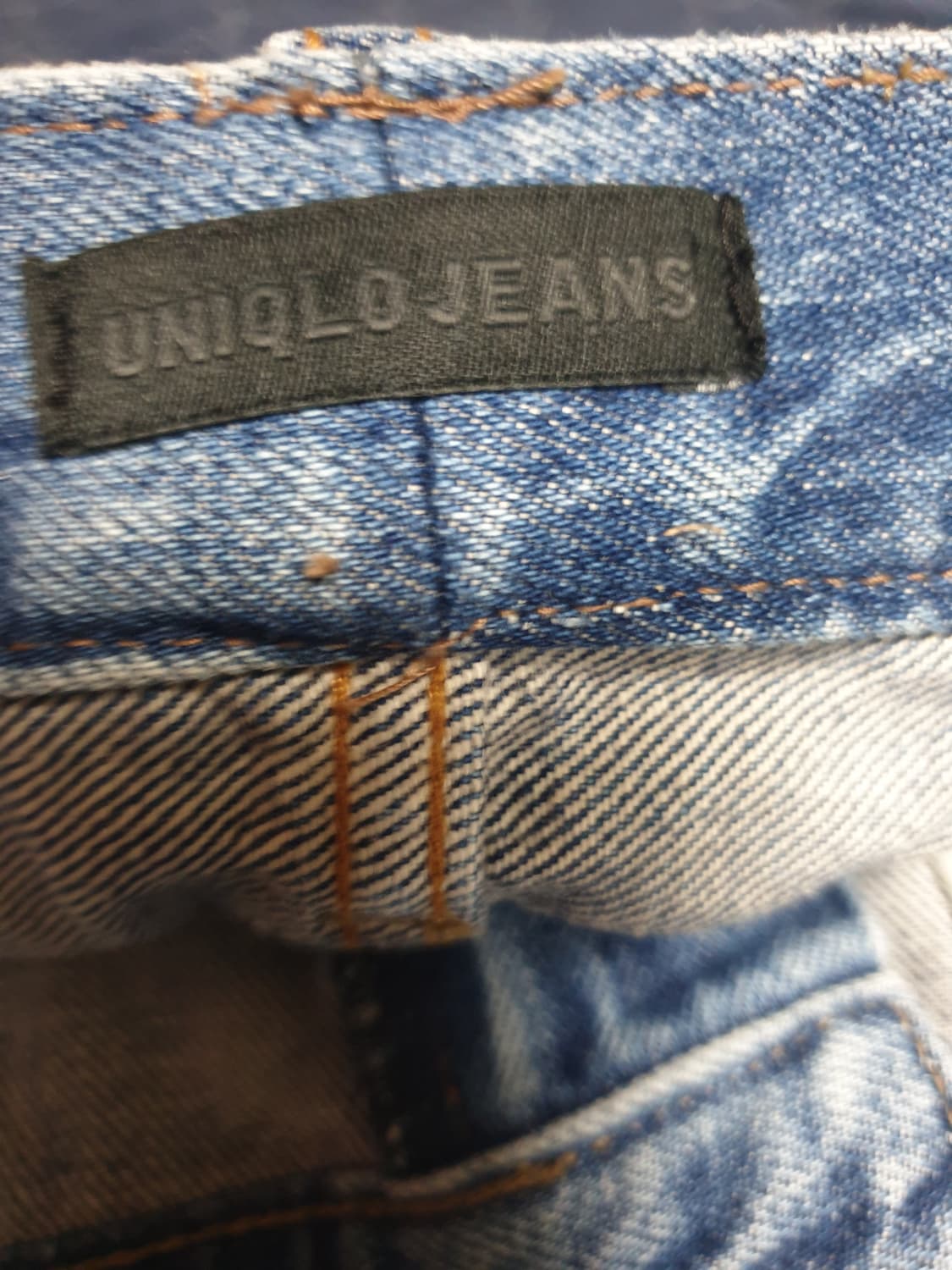 유니클로 진스 워싱 데님팬츠 중청 (32) 상품이미지2