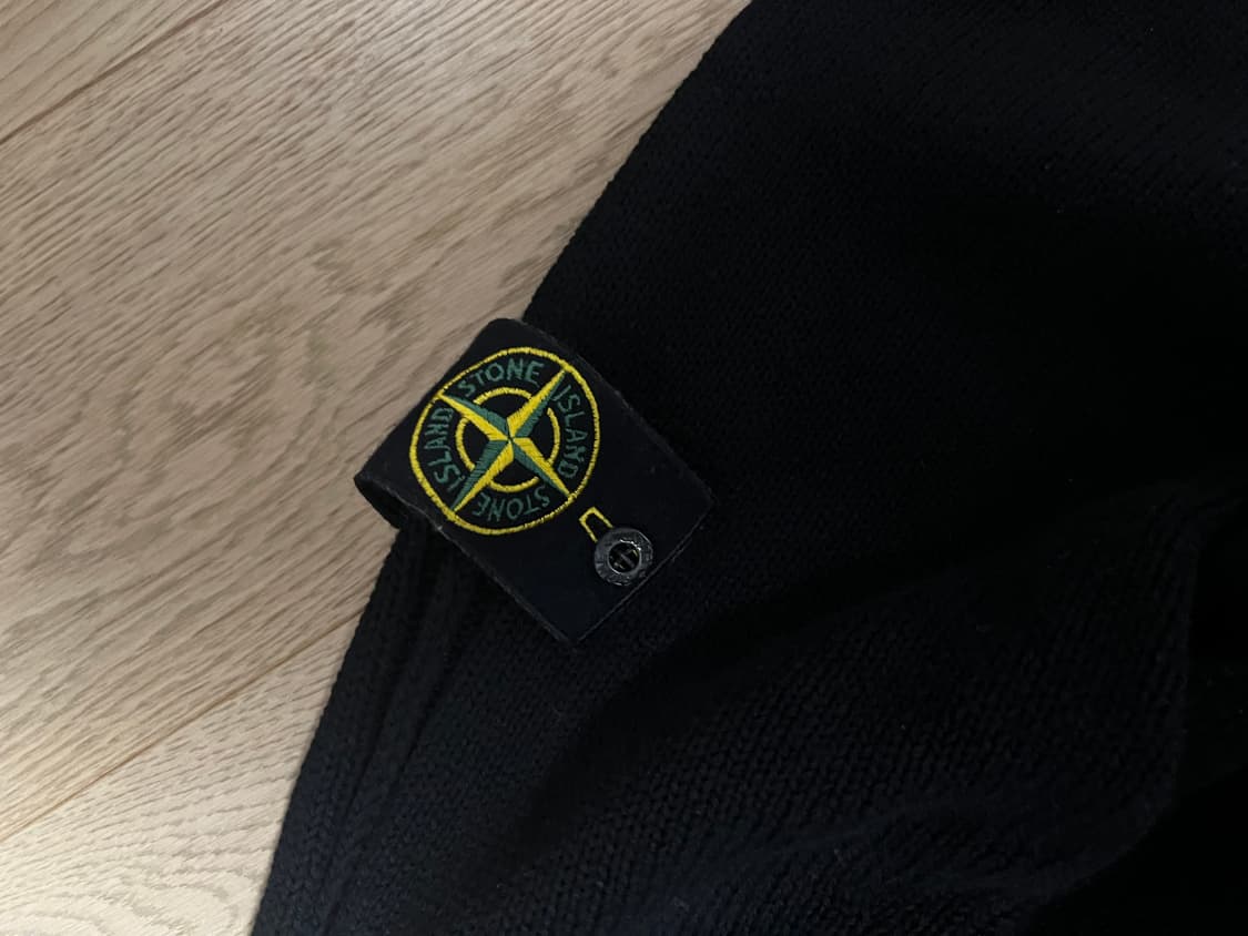 새상품) Stone Island 스톤아일랜드 블랙 가디건 L 상품이미지3