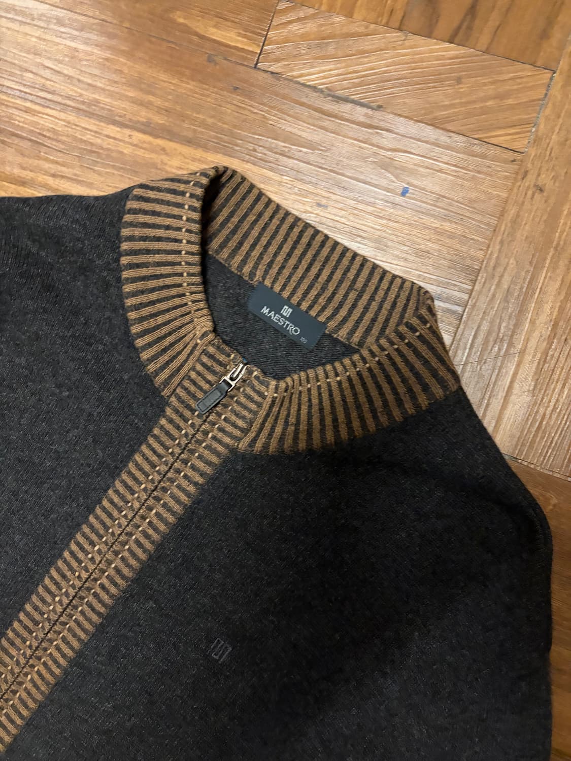 MAESTRO BROWN PANEL ZIP UP JACKET 상품이미지5