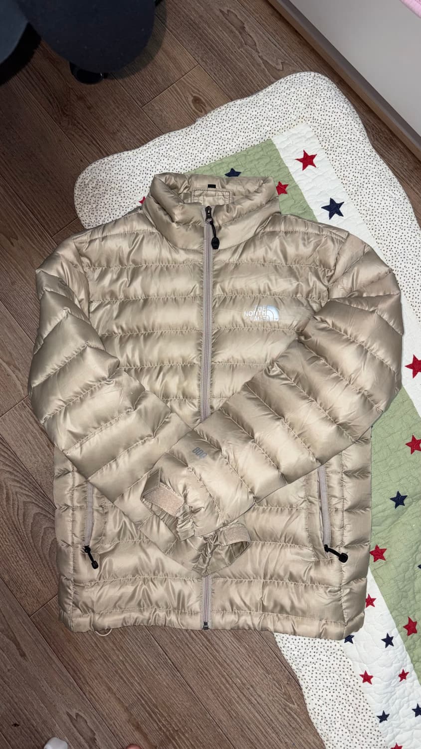 노스페이스 경량패딩 상품이미지2