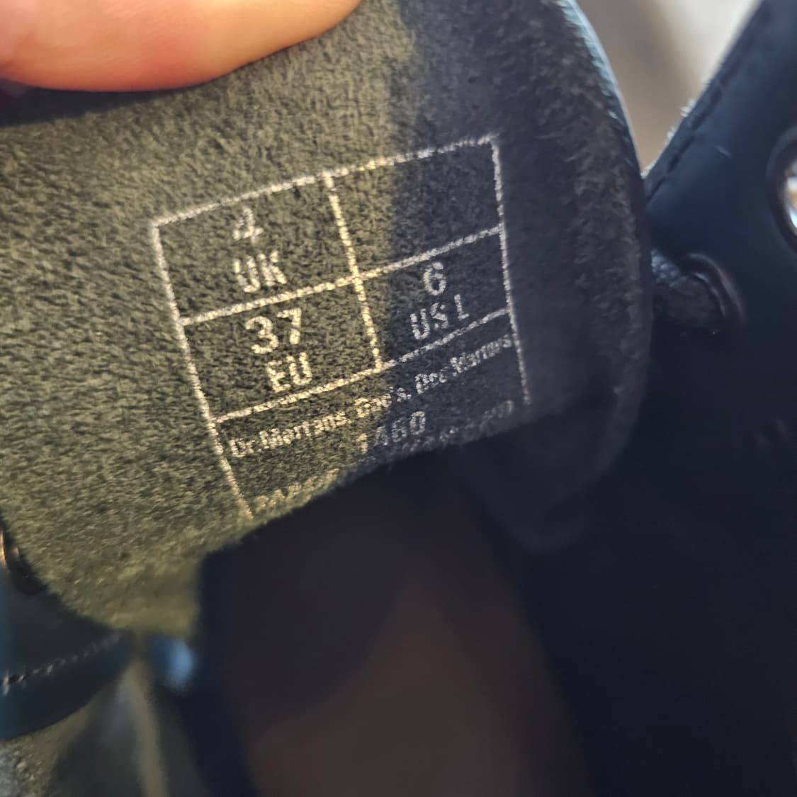 235 닥터마틴 스무스 네이비 8홀 부츠 워커 1460 상품이미지5