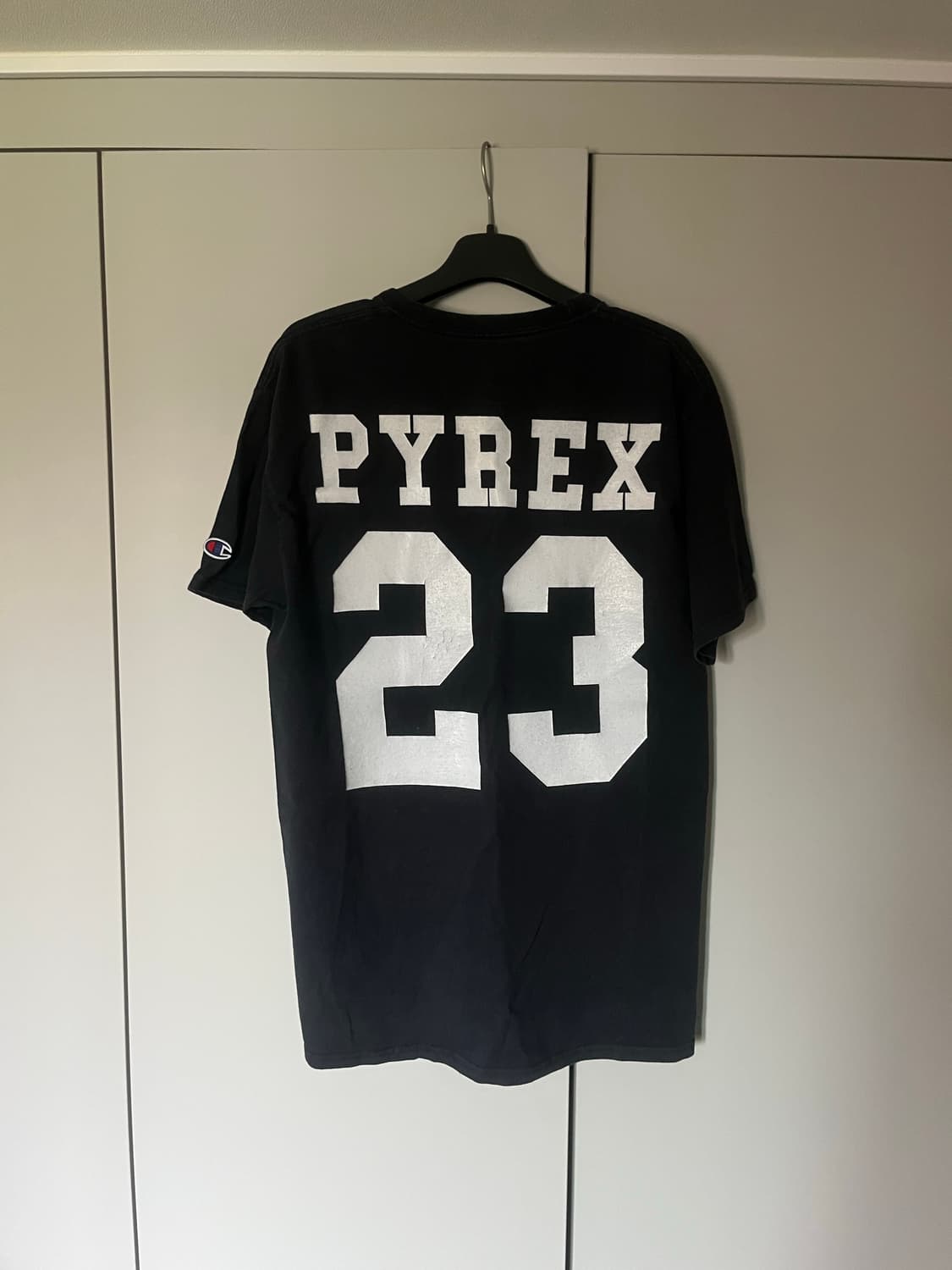 파이렉스 챔피온 반팔티 M 상품이미지3