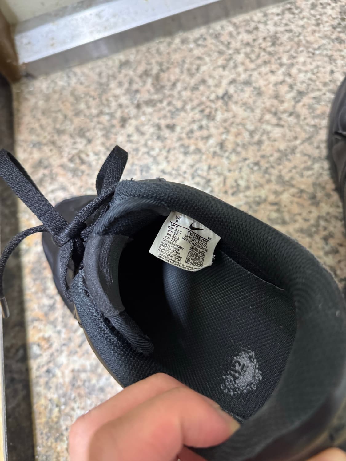 나이키 에어포스 트리플 블랙 270 상품이미지4