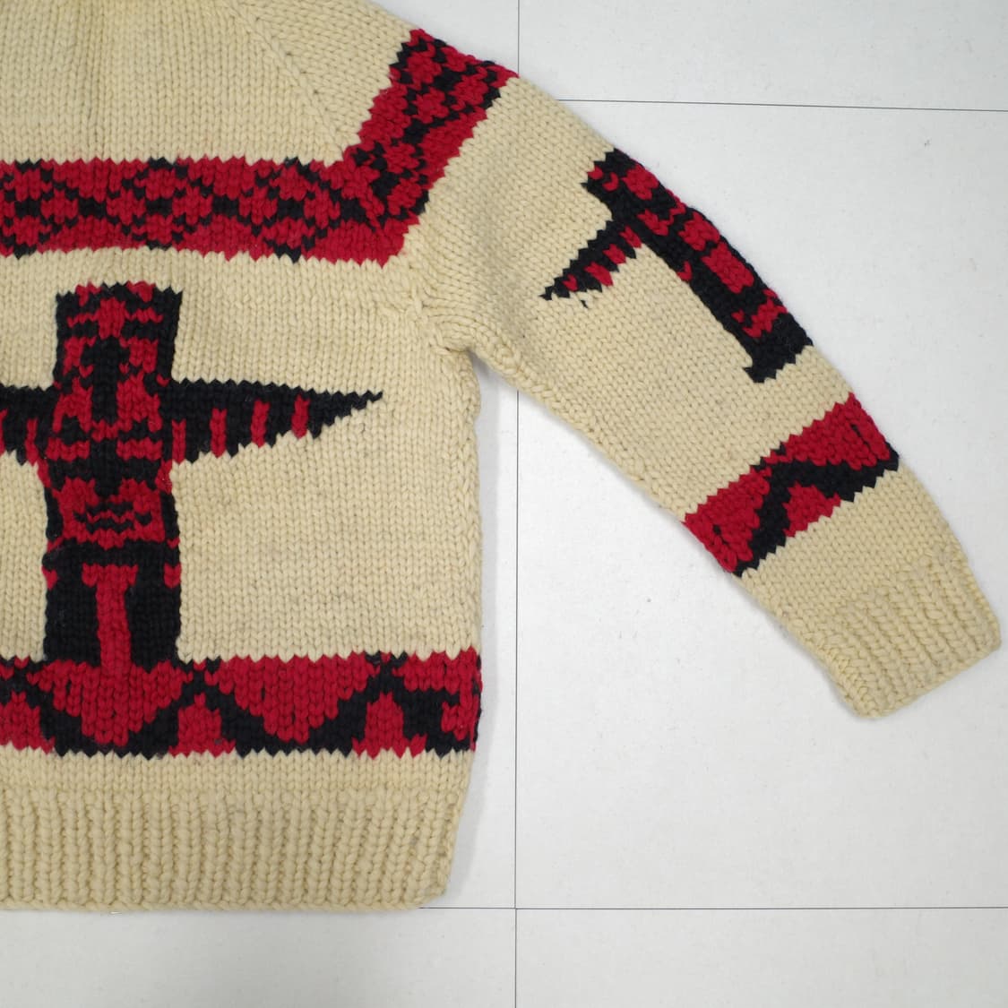 [캐나디안 스웨터] 코위찬 스웨터 (토템 패턴, 100% 울, 핸드니트) 상품이미지9