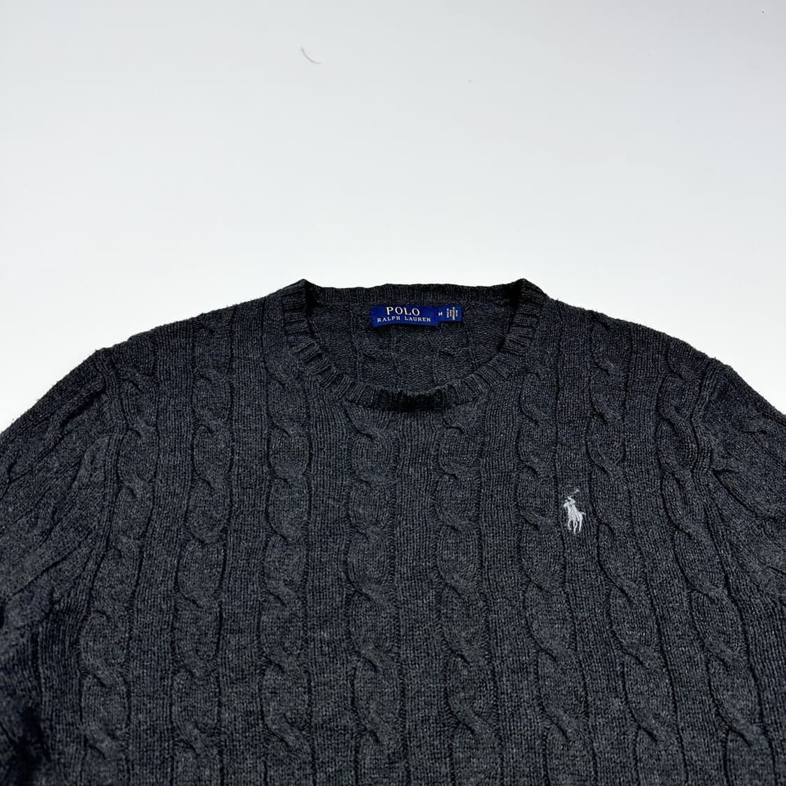 폴로 랄프로렌 포니 차콜 케이블 니트 (M) 상품이미지1