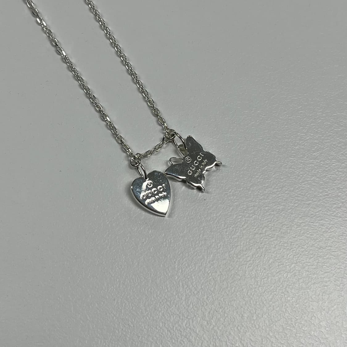 구찌 하트 나비 목걸이 상품이미지1