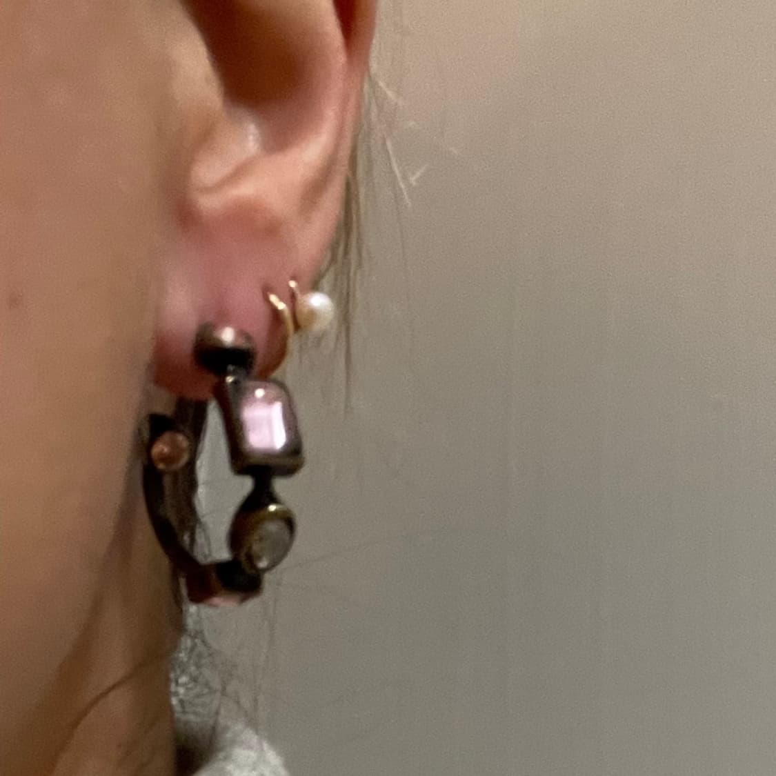 Bronze Crystal Hoop Earrings 상품이미지7