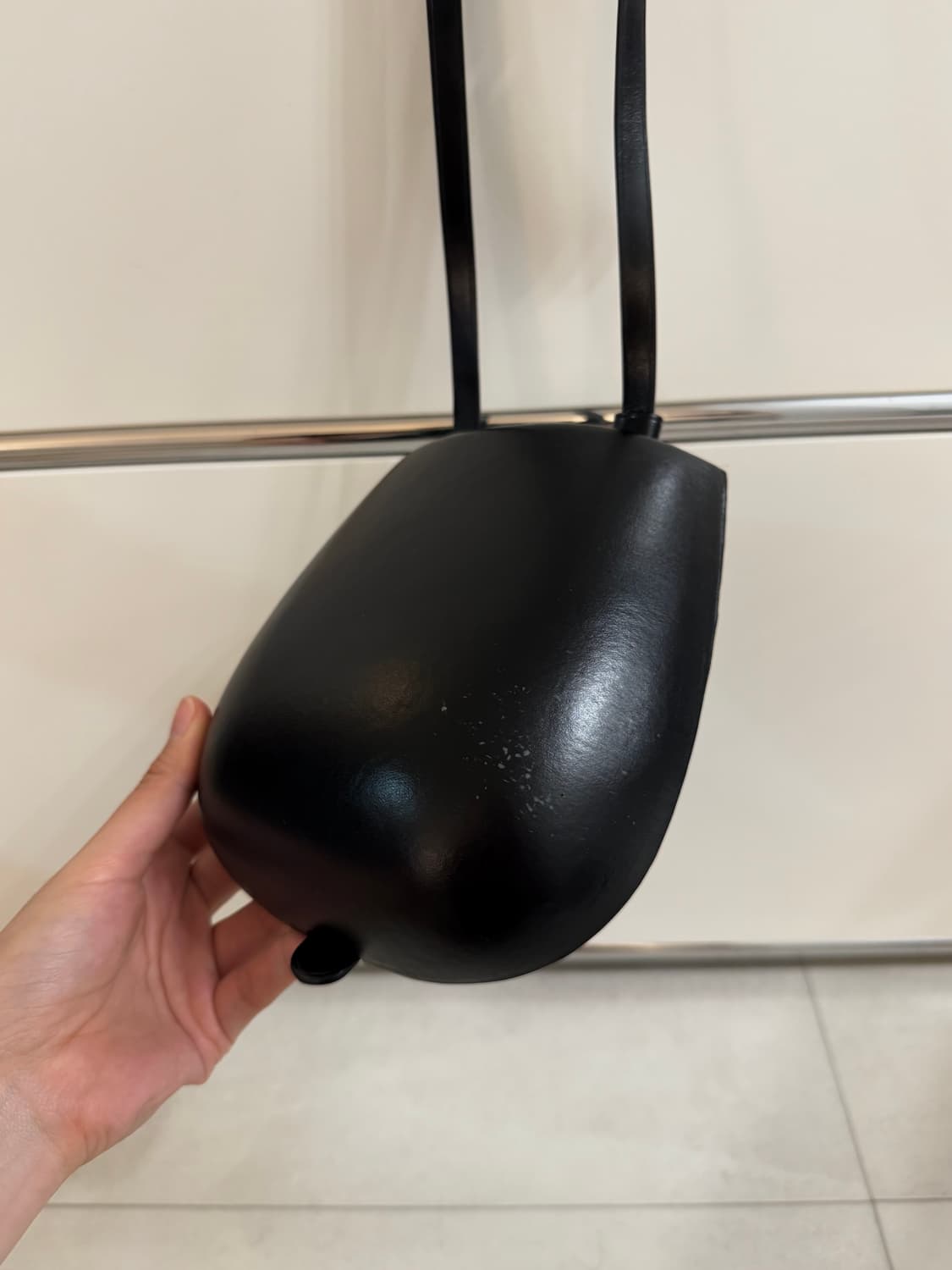 르메르 타코백 블랙 상품이미지3
