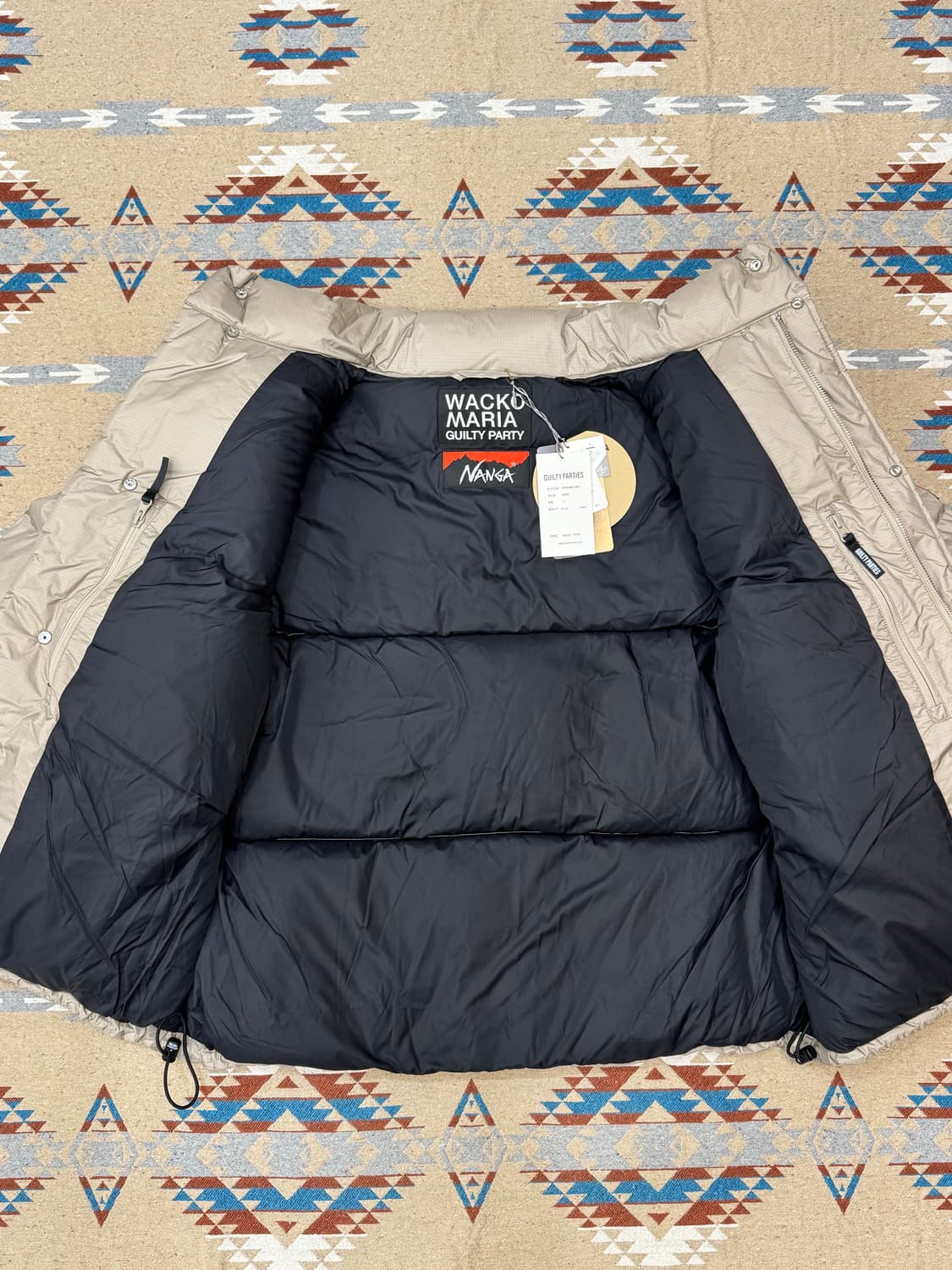 [L] 와코마리아 x 난가 오로라 텍스 다운 자켓 베이지  상품이미지5