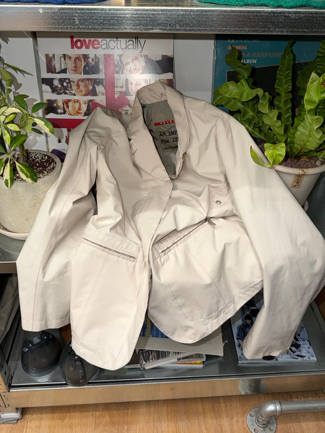 PRADA 아이보리 나일론 자켓 상품이미지1