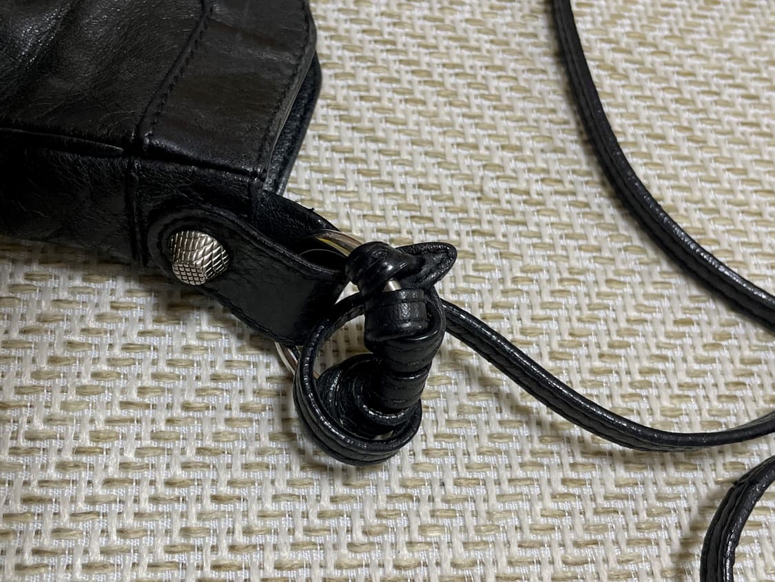 발렌시아가 힙 크로스백 상품이미지10