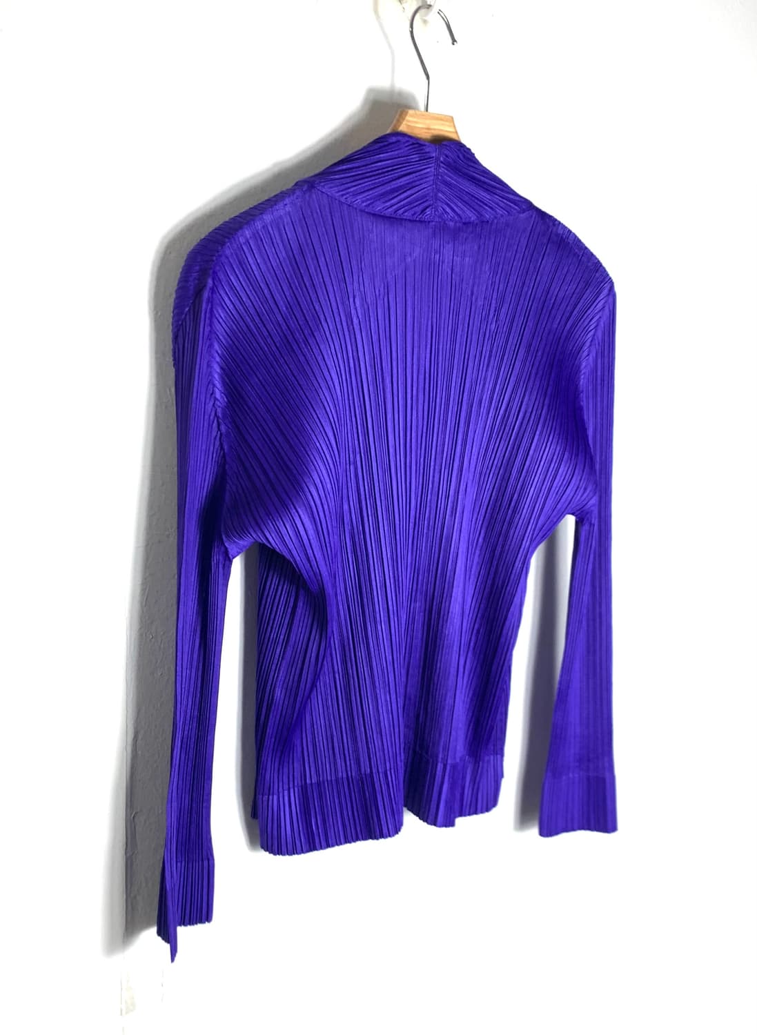 플리츠플리즈 가디건 이세이미야케 플리츠플리즈가디건 이세이미야케미 상품이미지2