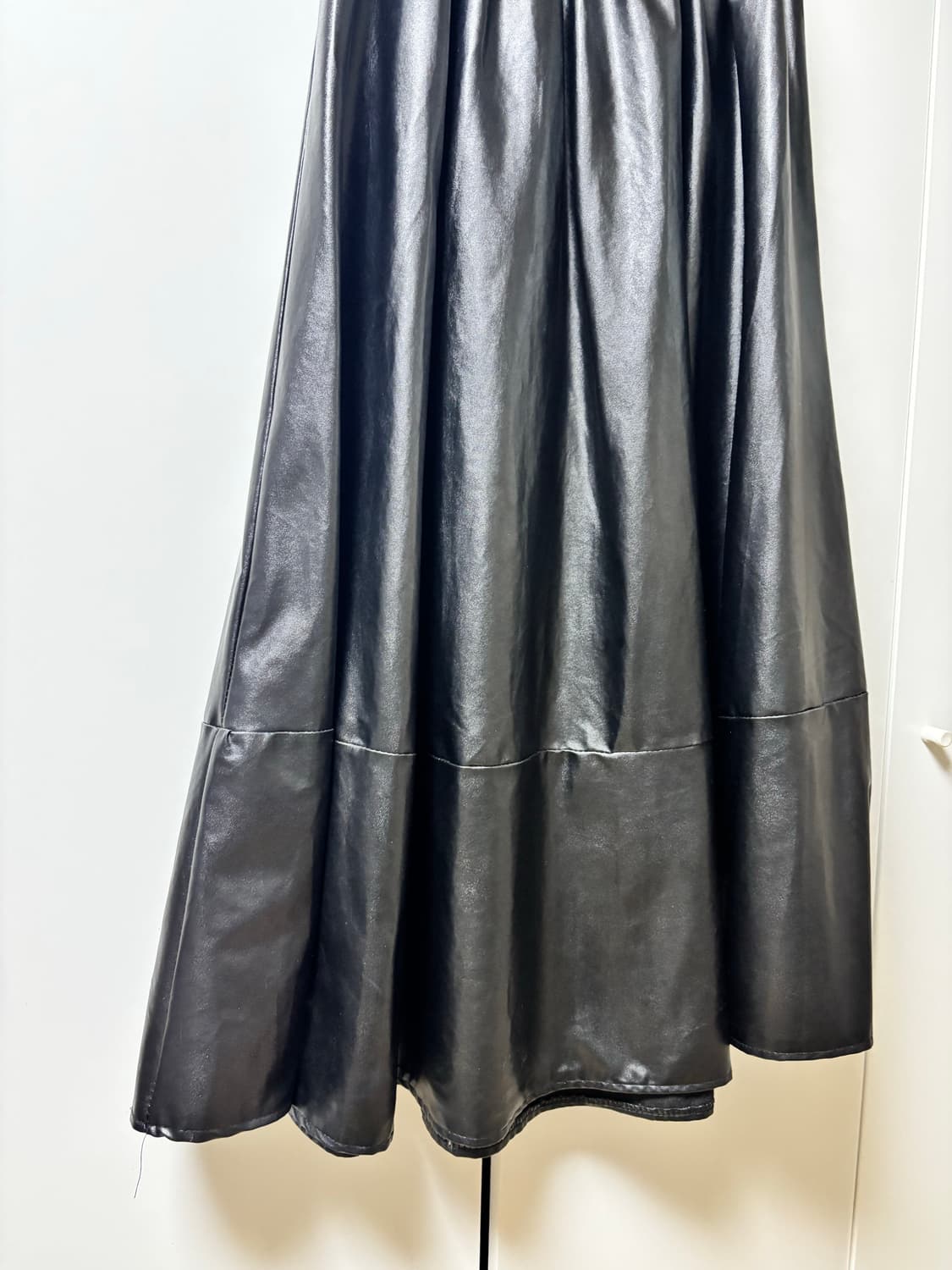 보세 블랙 레자 롱 스커트 상품이미지3