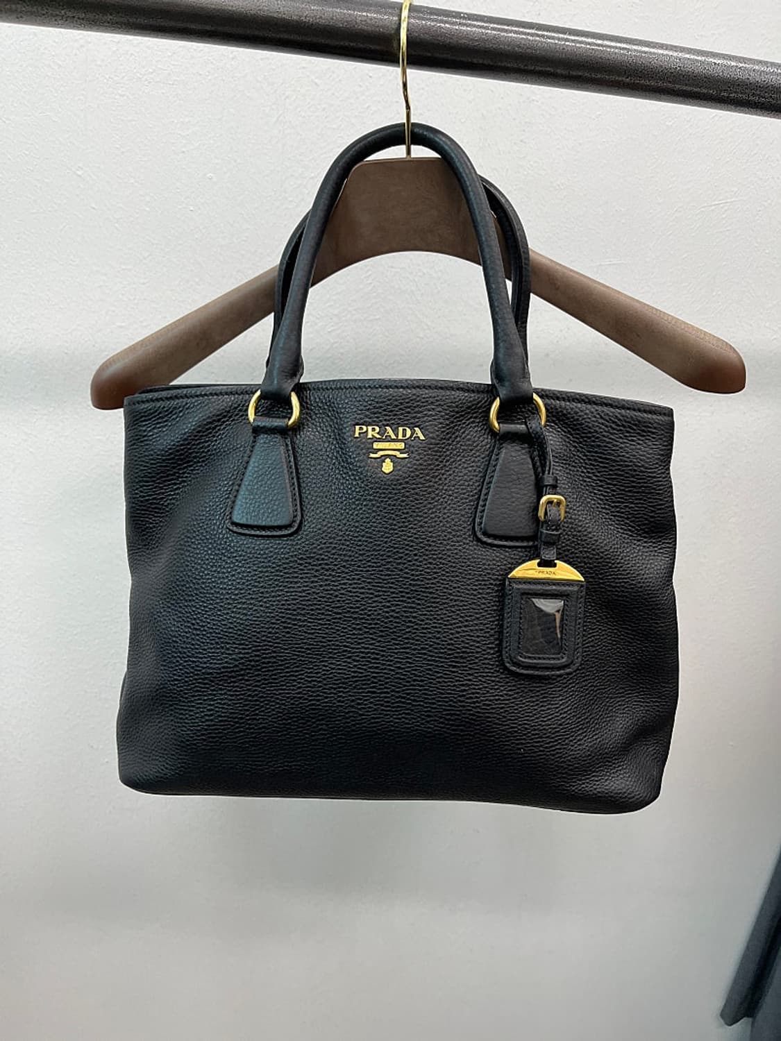 프라다 비델로 다이노 도트백  상품이미지2