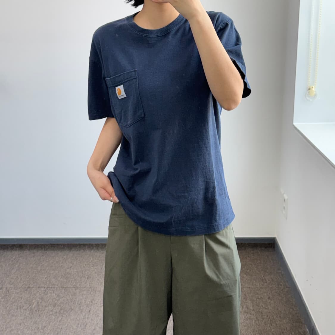 Carhartt 칼하트 원포켓 네이비 반팔 상품이미지1