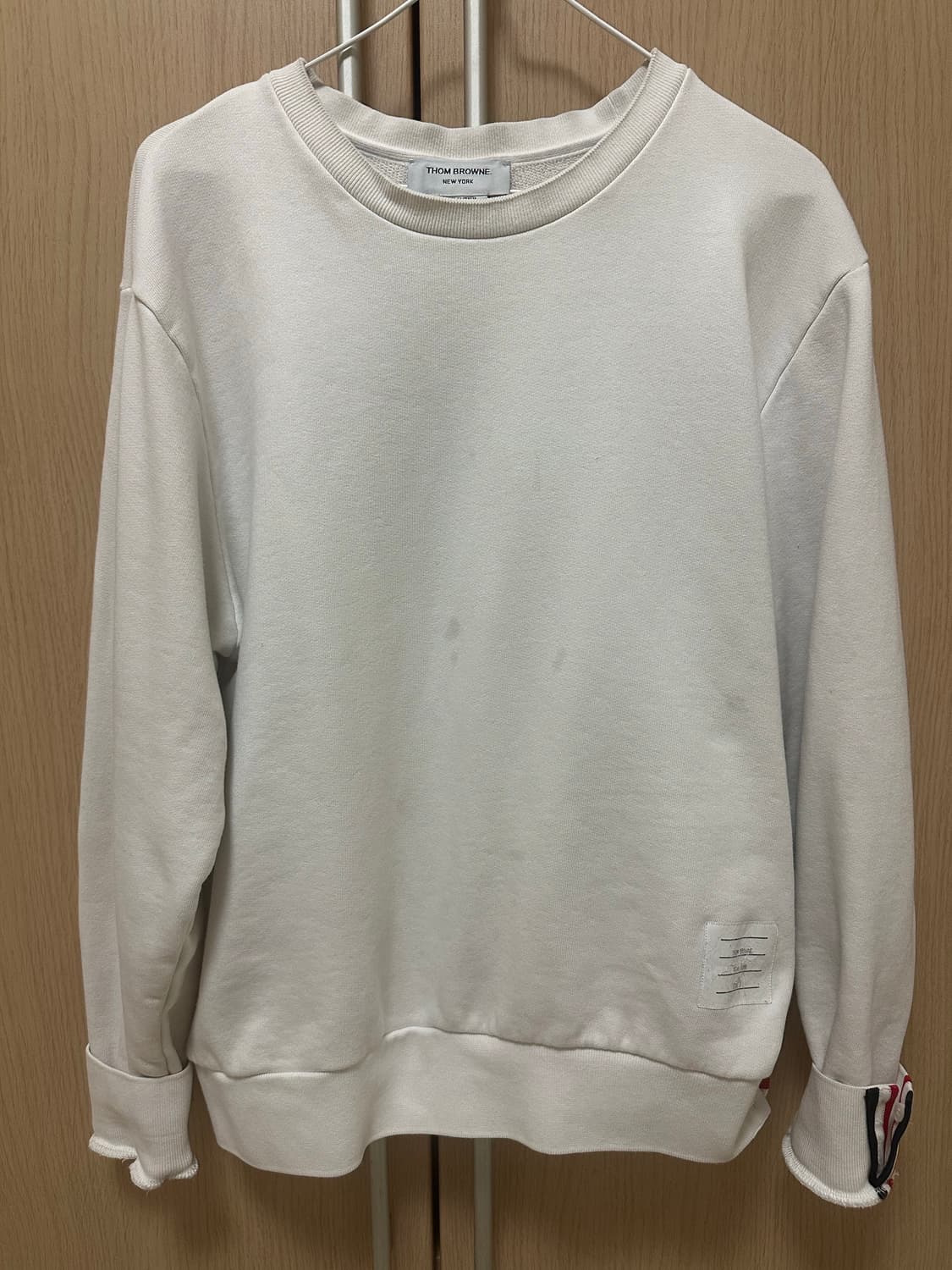 톰브라운 빽삼선 맨투맨 3사이즈 상품이미지2