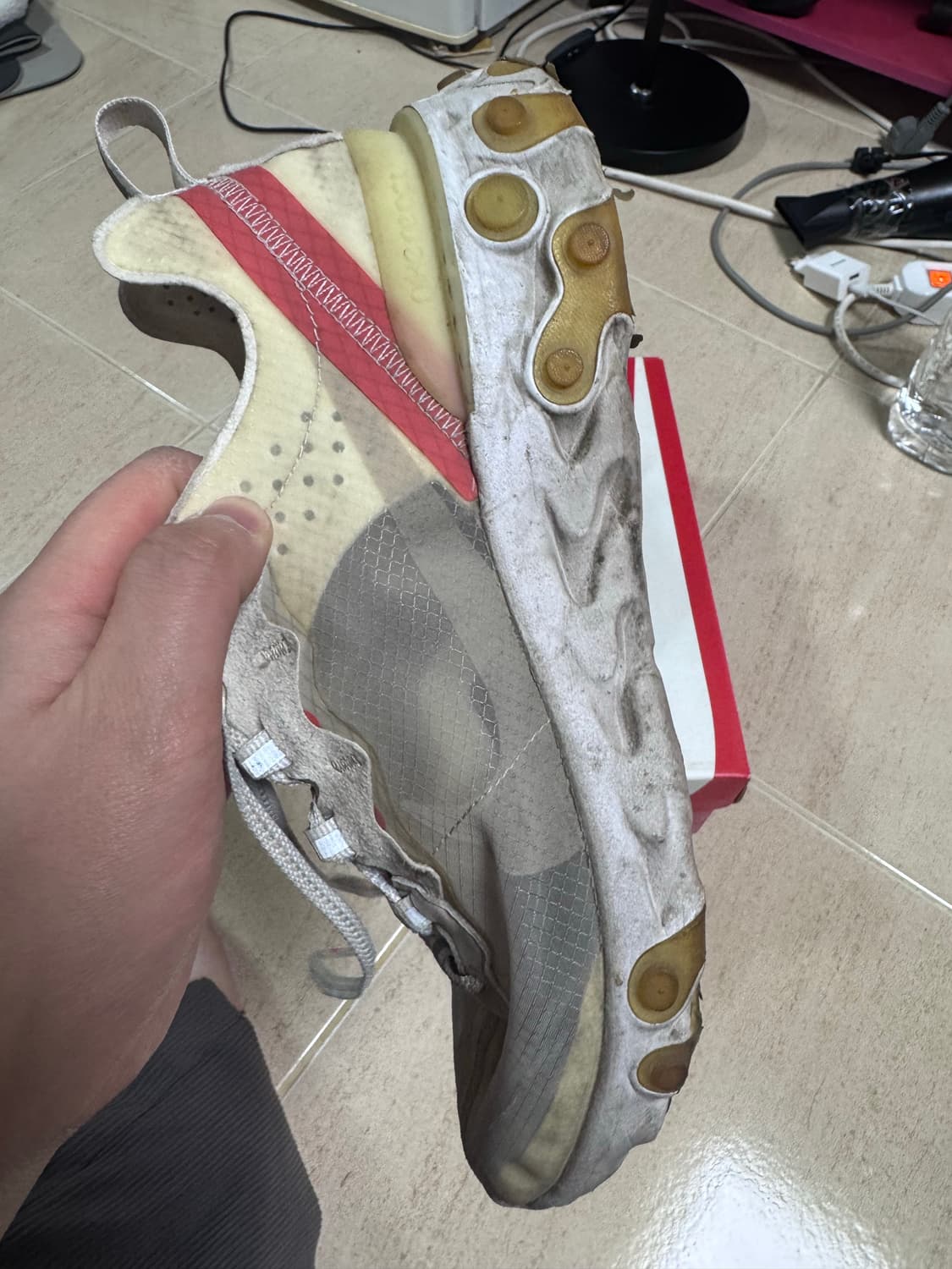 나이키 리액트 엘리먼트 87 세일 라이트 본 265사이즈 상품이미지3