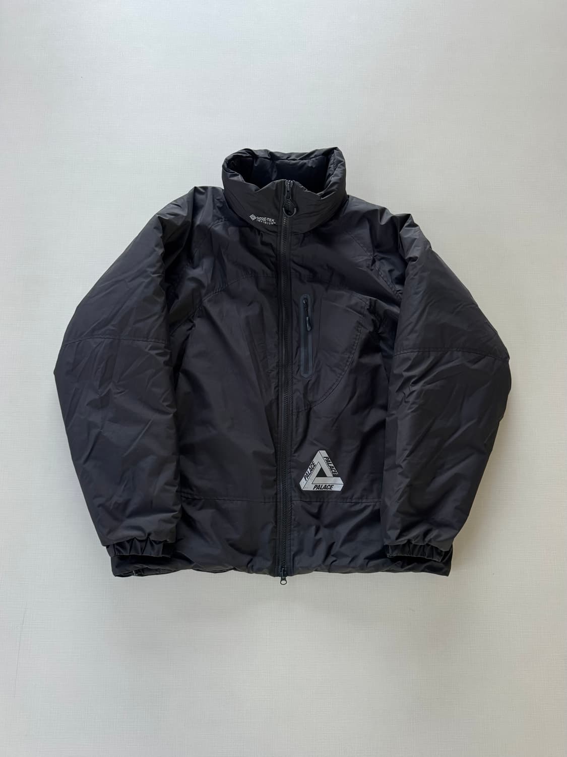 Fw22 팔라스 고어텍스 인피니움 자켓 상품이미지2