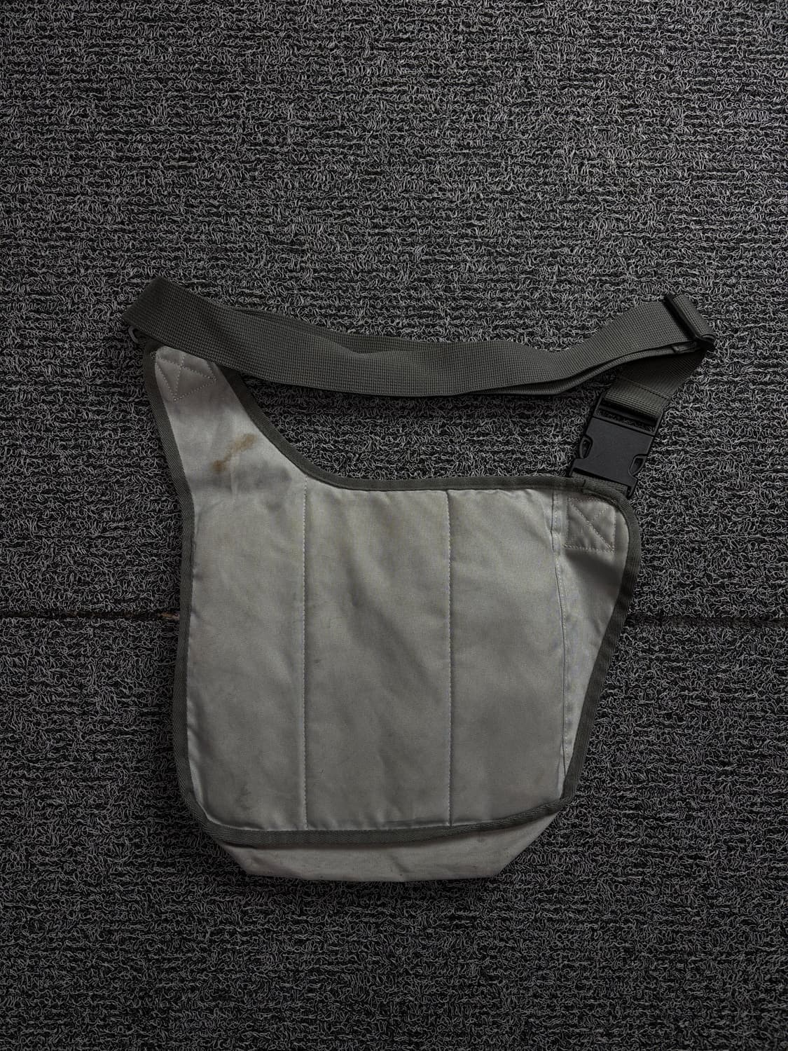 00s 아디다스 올드스쿨 빅로고 캔버스 크로스백 1943 상품이미지4