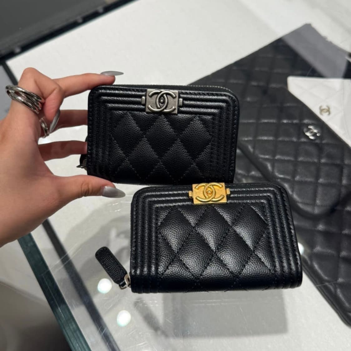 [백화점 구매] 샤넬 보이 금장 카드지갑 코인지갑 상품이미지1