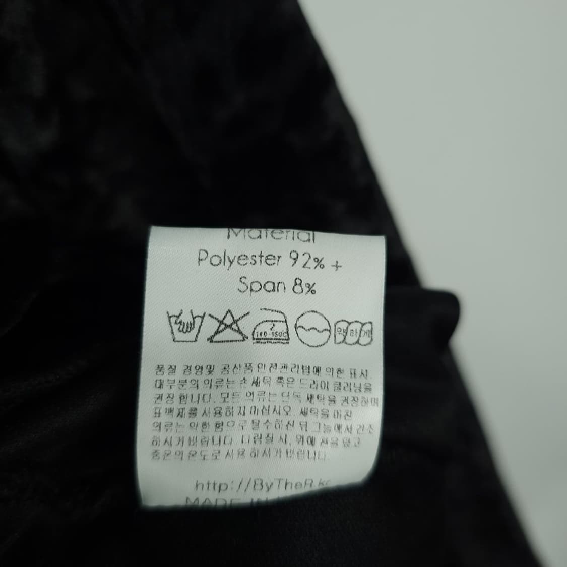 [바이더알] 오버핏 벨벳 후드 집업 블랙 M20664 상품이미지10
