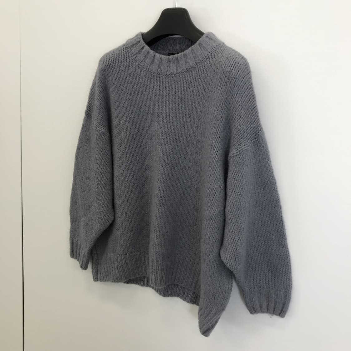 룩캐스트 LOOKAST 오버사이즈핏 니트 [OS] 상품이미지2