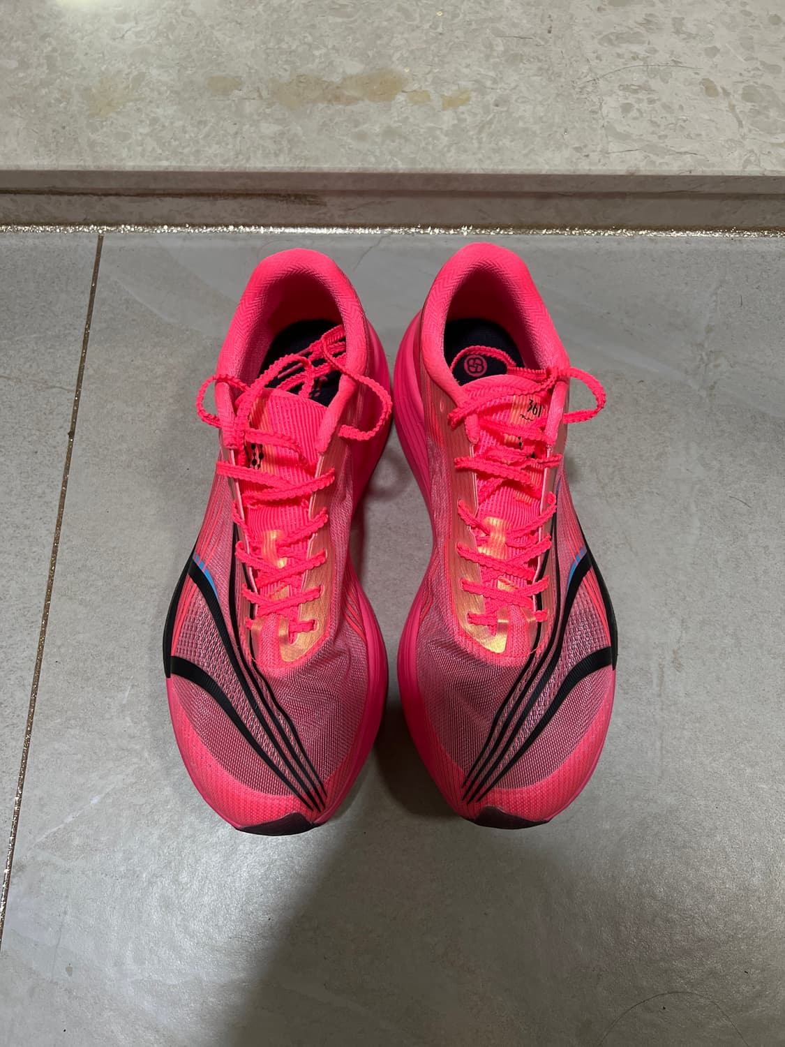 361도 Furious ET 러닝화 카본화 275(43) 상품이미지1