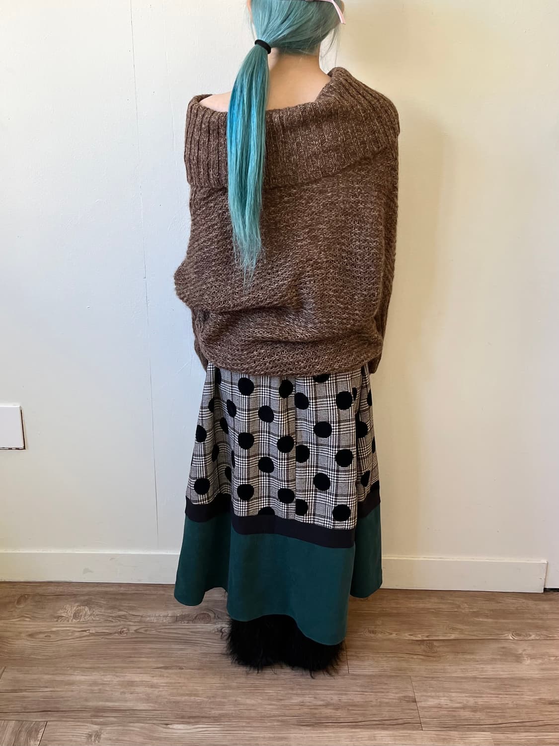 COLLAGE 오픈숄더 알파카 터틀넥 상품이미지9