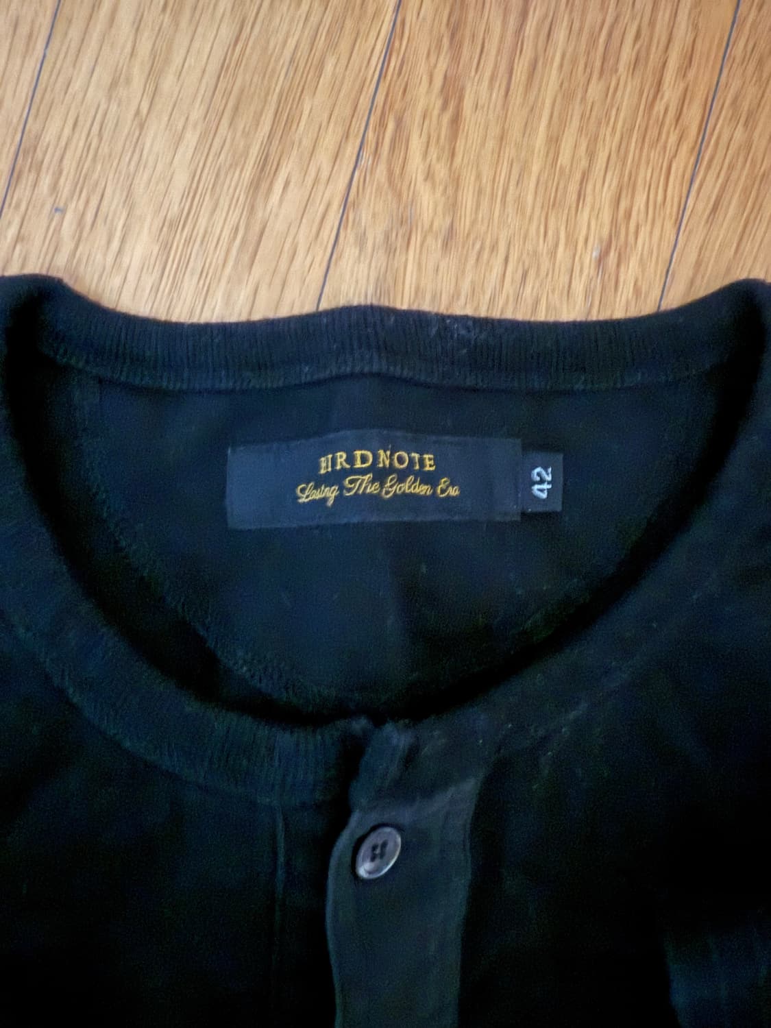 버드노트 헨리넥 티셔츠 상품이미지3