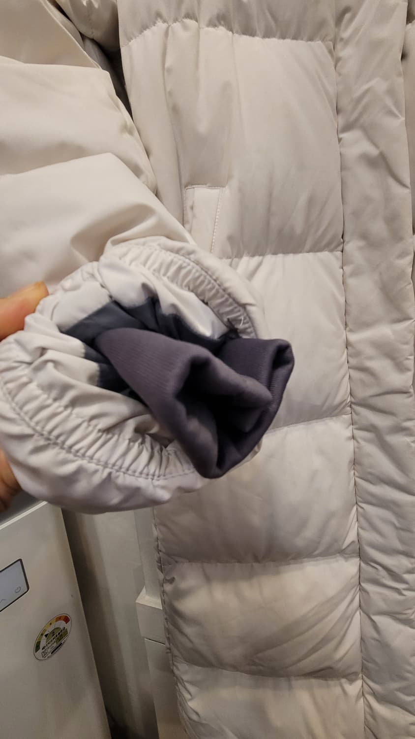 디스커버리 아이보리 롱 패딩 상품이미지3