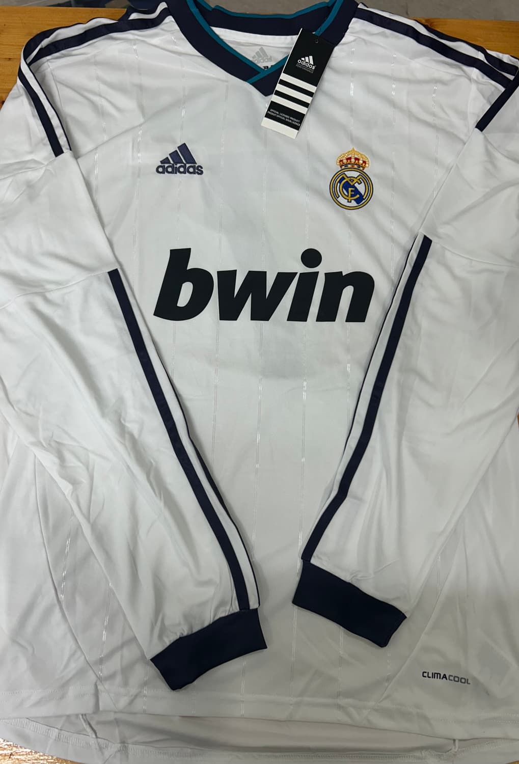 레트로 레알마드리드 홈 호날두 긴팔 유니폼 상품이미지1