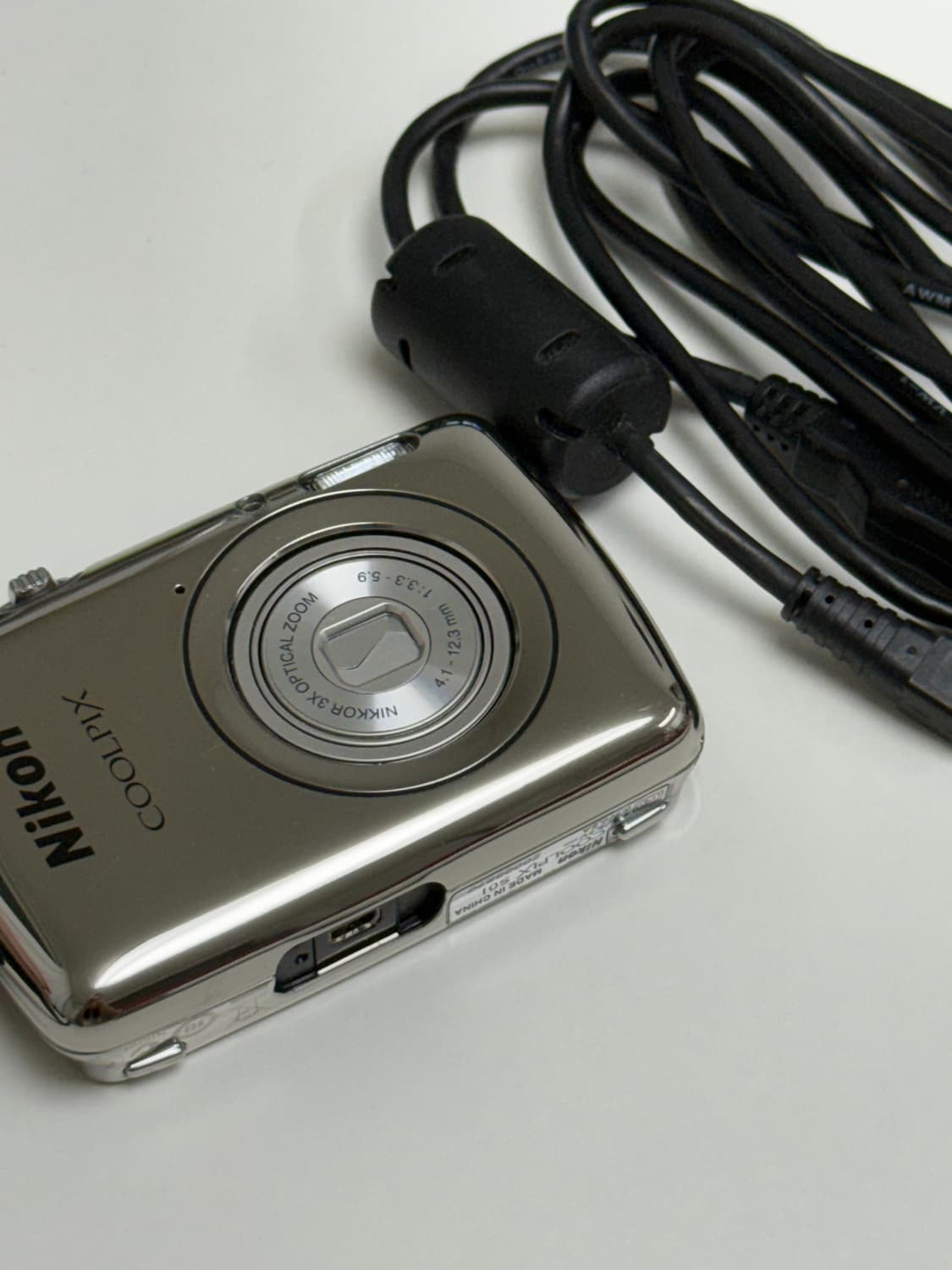 니콘 쿨픽스 S01 실버 디카 상품이미지1