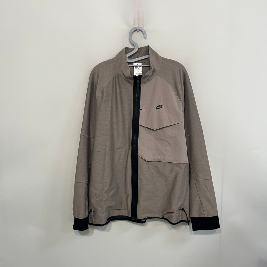 나이키 NSW 드라이핏 테크팩 언라인드 트랙 자켓 L  상품이미지1
