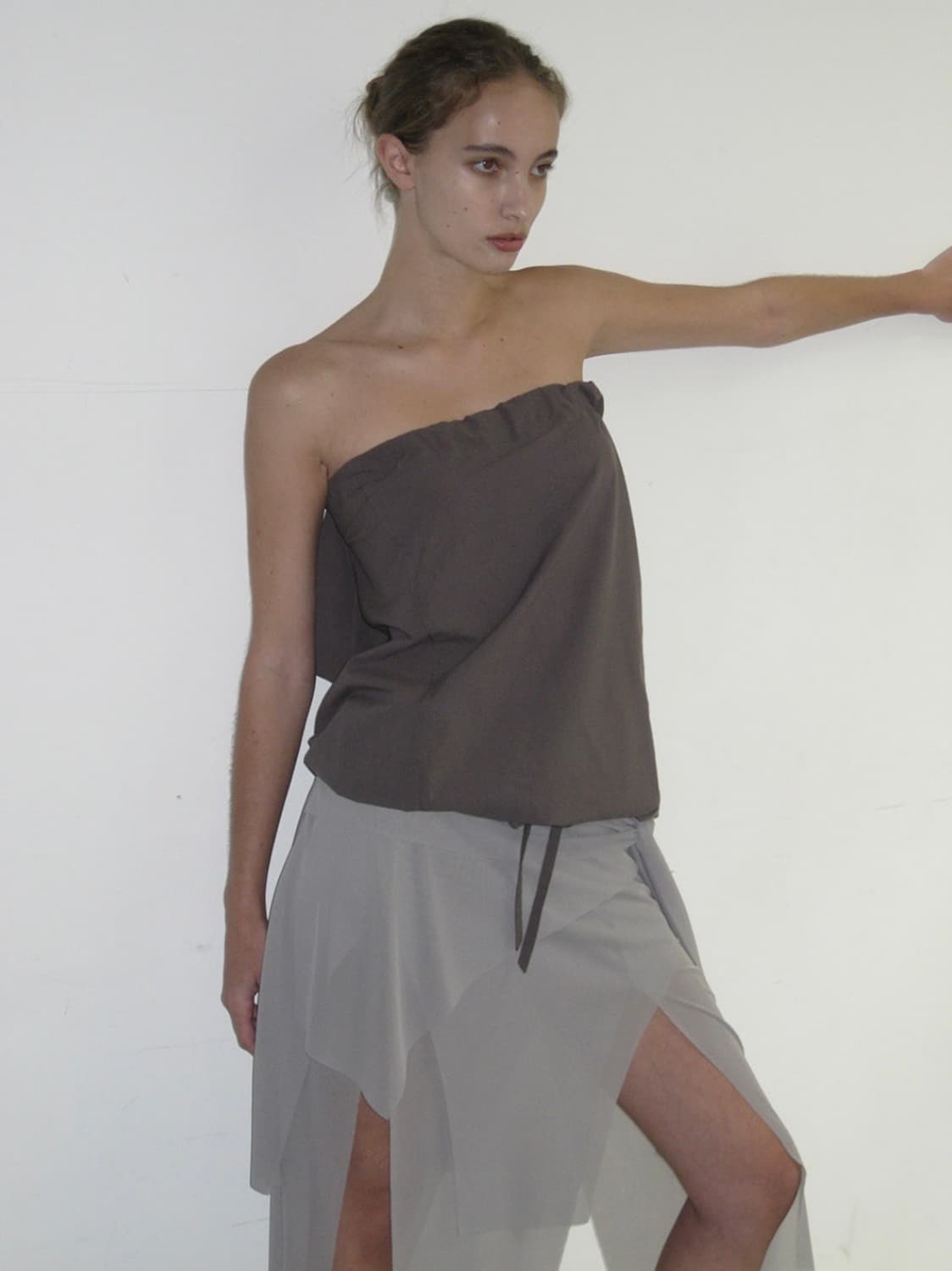 [택포]BOW-TIE PANELED MIDI SKIRT LIGHTGREY 상품이미지1