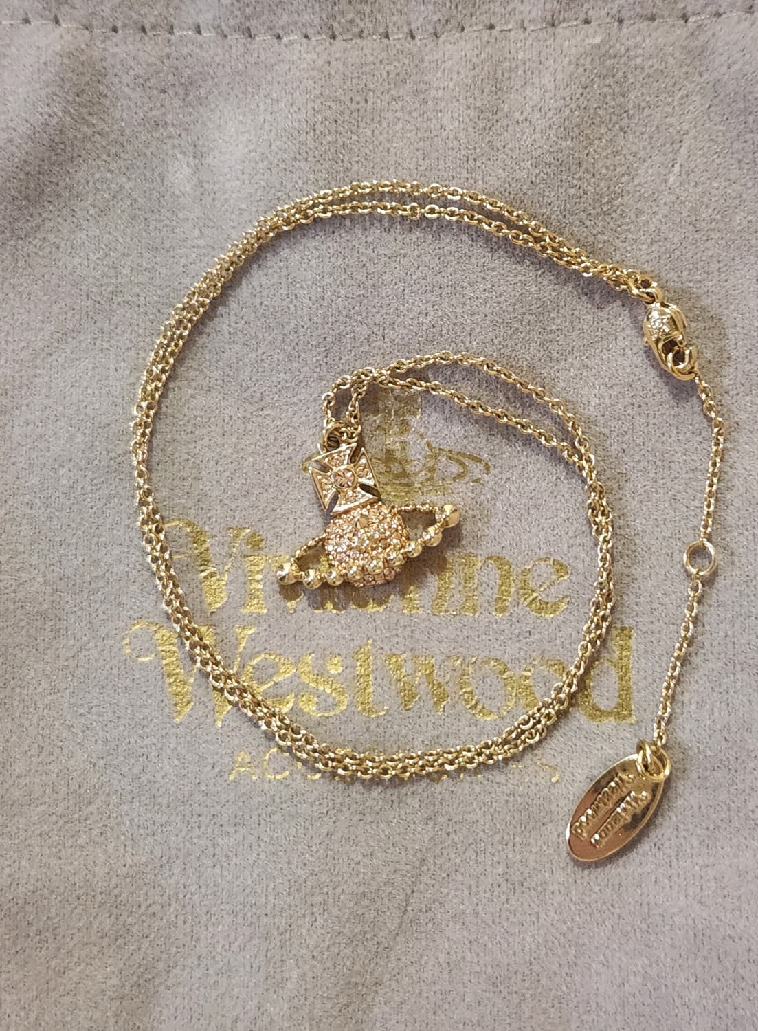 비비안웨스트우드 레나 바스릴리프 목걸이 상품이미지4