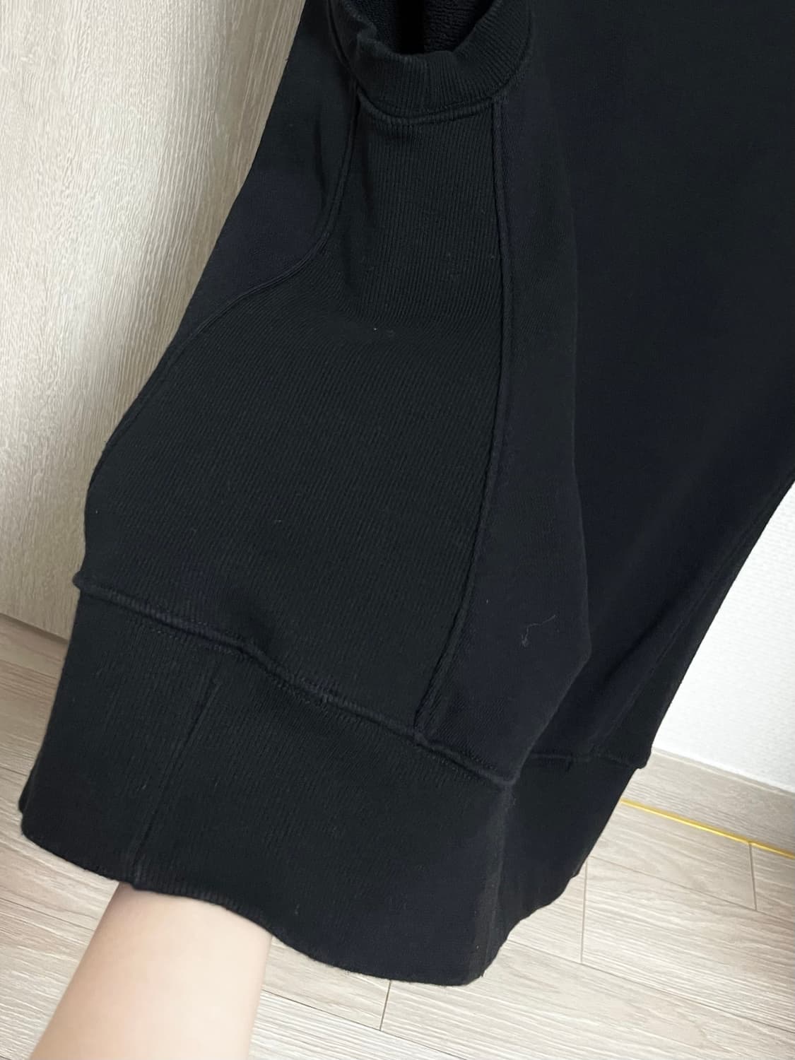 [S] 노앙 로고 브이넥 스웻 베스트 상품이미지9