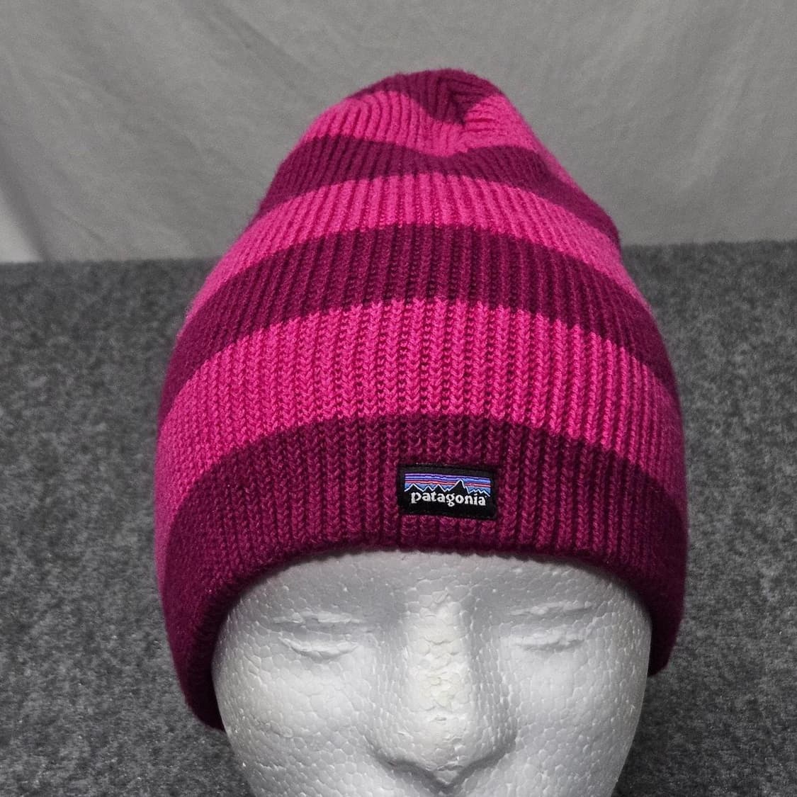 10s 파타고니아 스트라이프드 비니 핫핑크/버건디 상품이미지1
