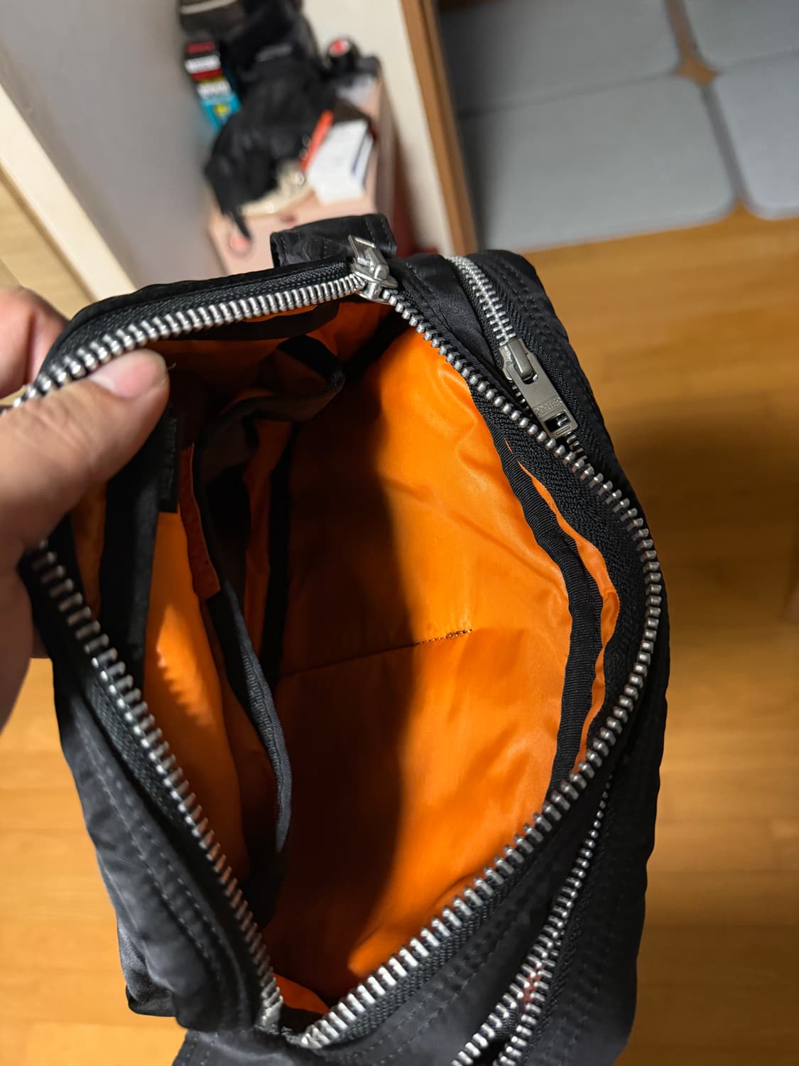 요시다포터 탱커 숄더백 s 스몰 블랙 상품이미지6