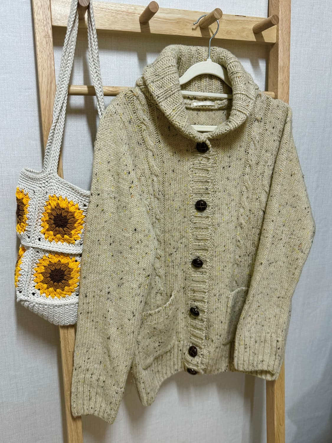 메론빵단추 카라넥가디건 상품이미지2