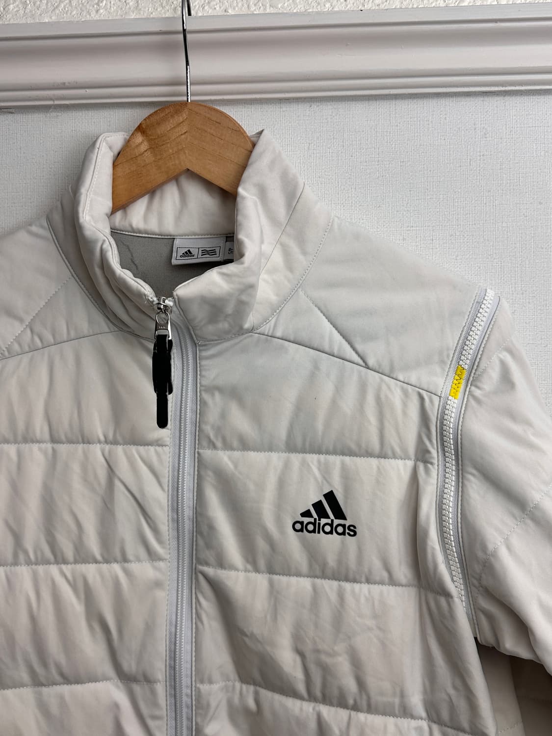 Adidas 디태처블 암 라이트 푸퍼 상품이미지9